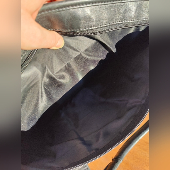 TUMI Italian Leather Expandable Briefcase / Laptop / Bag Carry On. Black - Picture 9 of 11